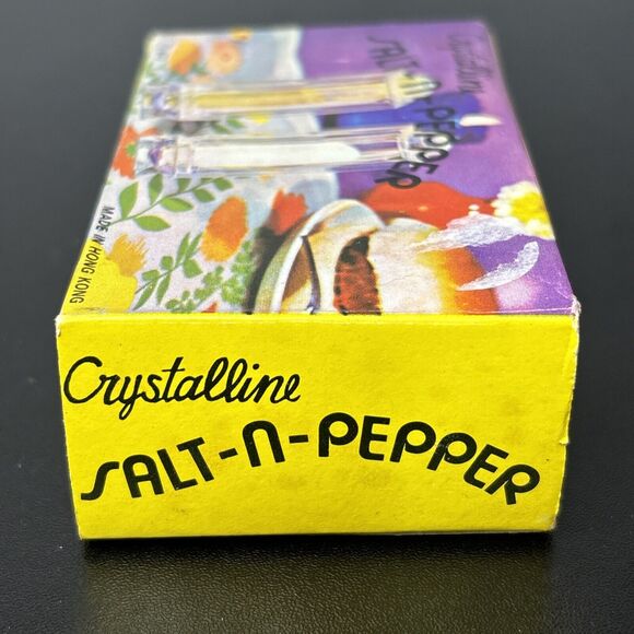 VINTAGE CRYSTALLINE SALT-N-PEPPER SHAKERS SET WITH ORIGINAL BOX HONG KONG RETRO - Picture 9 of 9